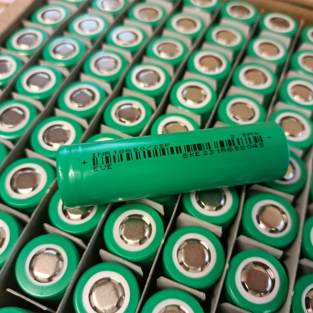 EVE 25P 3.6 V 2500 mAh 12C Lityum İyon (Li-ion) pil